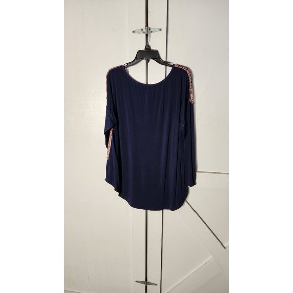 BUNDLE OF 3 BASIC TOPS LONG SLEEVE POLY-SPANDEX SIZE 1X - Picture 5 of 6